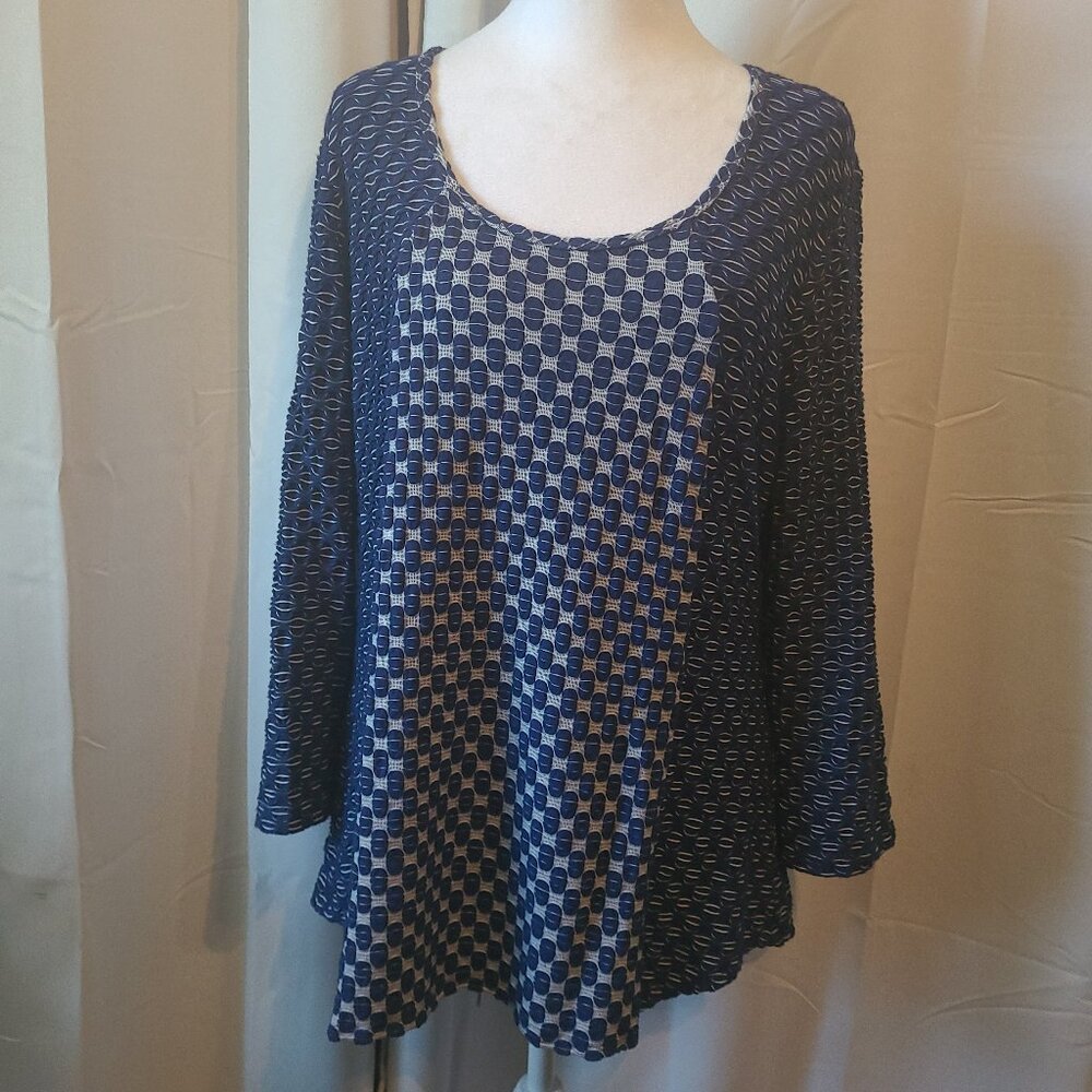 Womans Tianello Top - Pullover - Koi Tee - XL